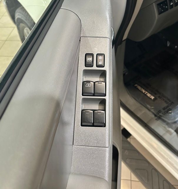 2019 Nissan Frontier SL