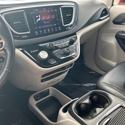2020 Chrysler Pacifica Touring L Plus