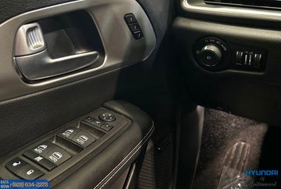 2023 Chrysler Pacifica Hybrid Limited