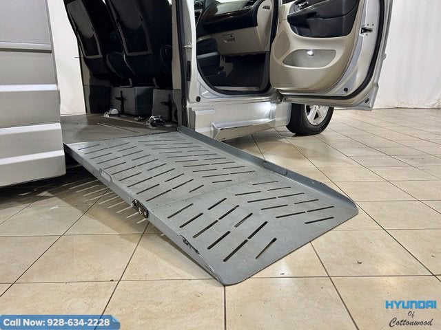 2012 Dodge Grand Caravan SXT
