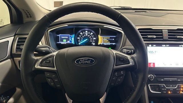 2017 Ford Fusion Hybrid SE