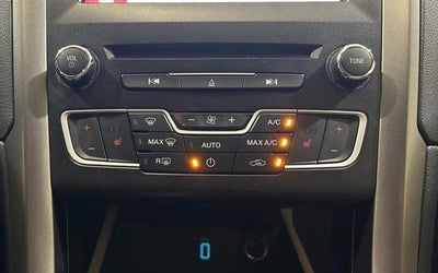 2017 Ford Fusion Hybrid SE