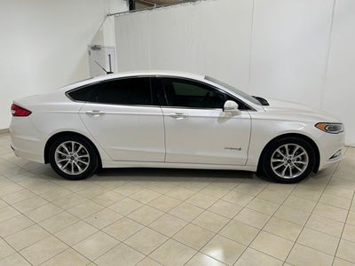 2017 Ford Fusion Hybrid SE