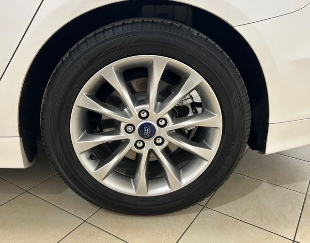 2017 Ford Fusion Hybrid SE