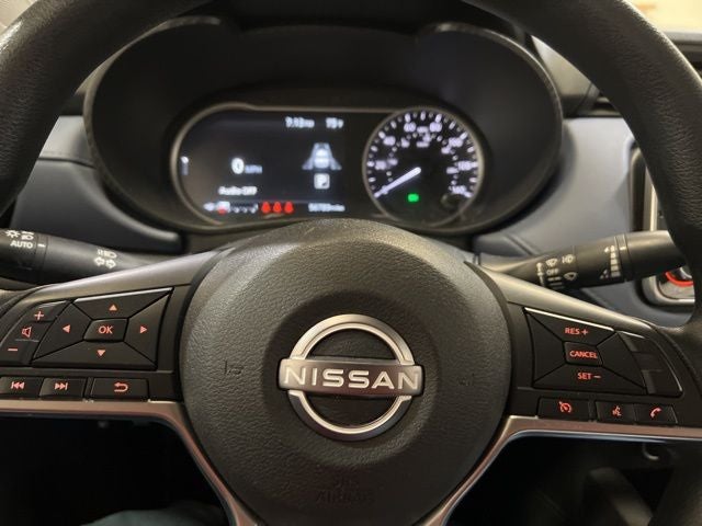 2023 Nissan Versa 1.6 SV