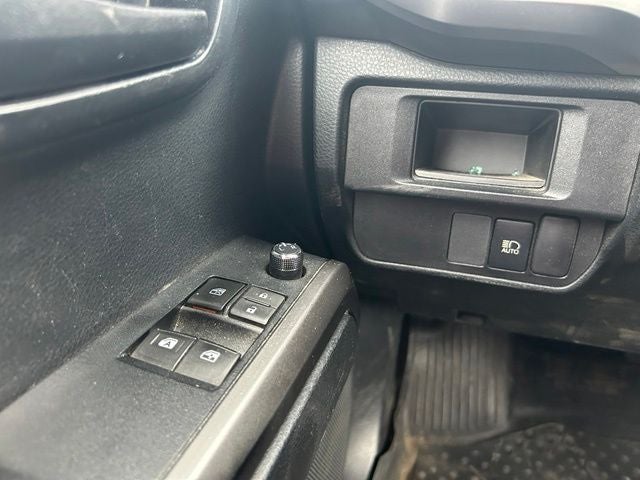 2018 Toyota Tacoma SR5 V6