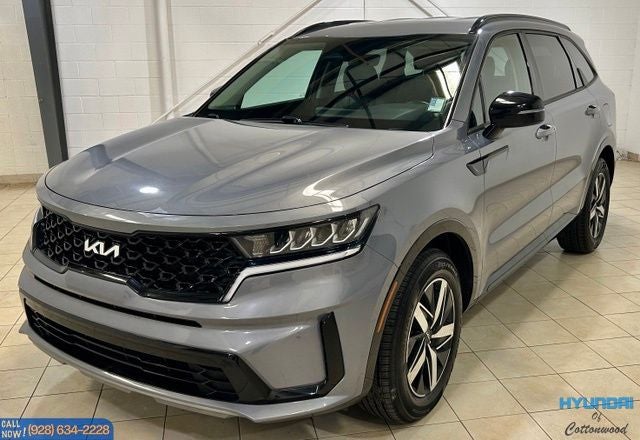 2023 Kia Sorento S
