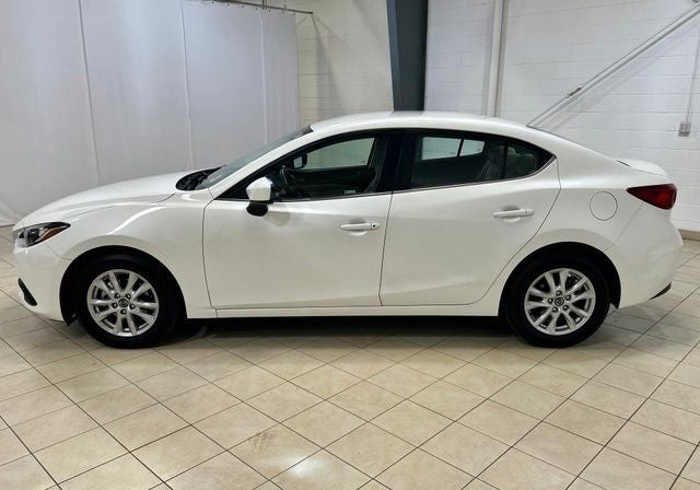 2016 Mazda Mazda3 i Sport