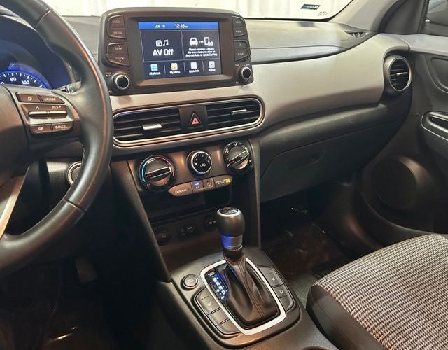 2020 Hyundai Kona SEL