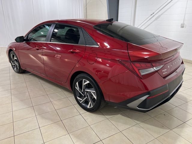 2025 Hyundai Elantra Hybrid Limited