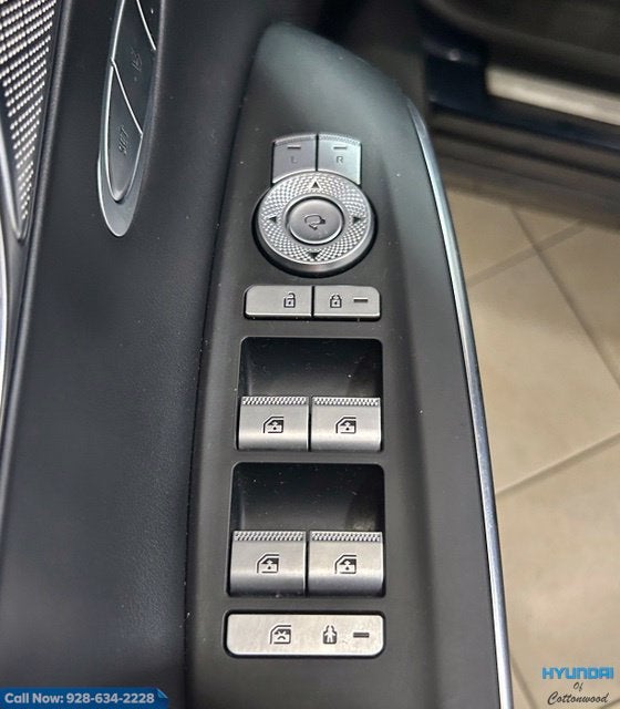 2022 Genesis GV70 2.5T