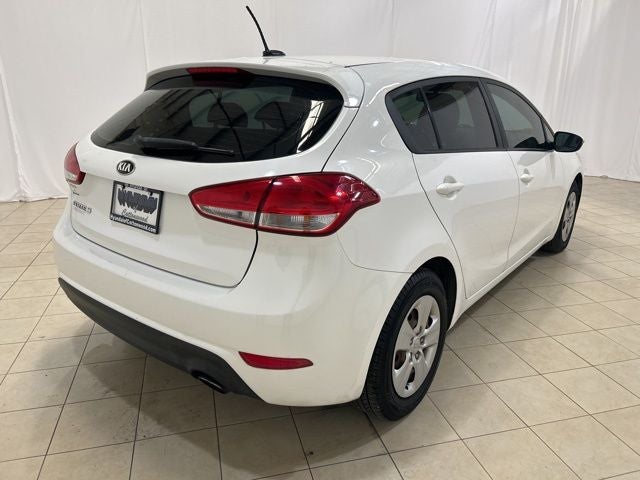 2017 Kia Forte5 LX