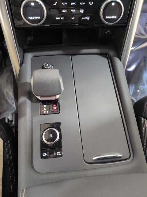 2022 Land Rover Discovery S R-Dynamic