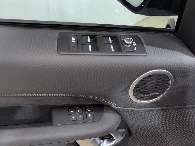 2022 Land Rover Discovery S R-Dynamic