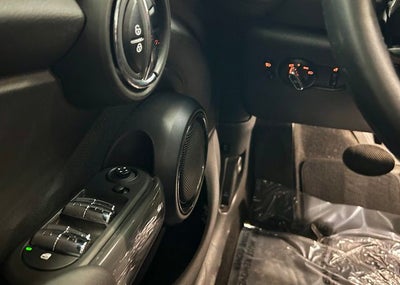 2022 MINI Cooper Cooper