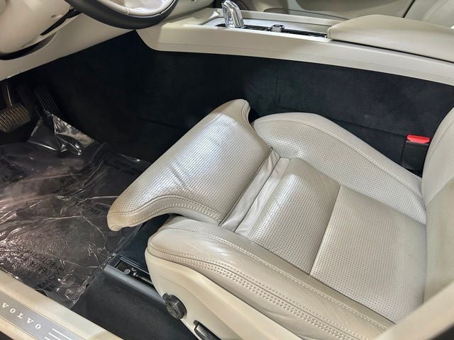 2018 Volvo XC60 Hybrid T8 Inscription