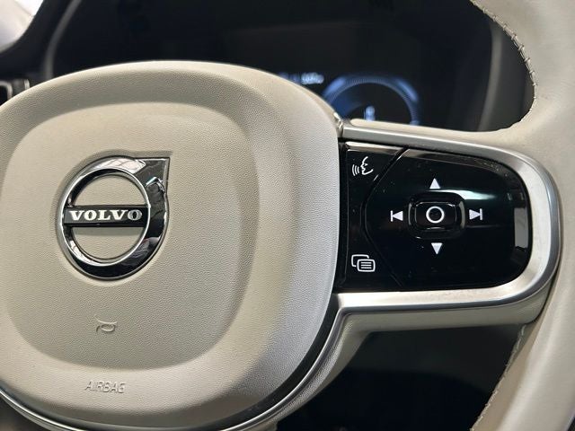 2018 Volvo XC60 Hybrid T8 Inscription