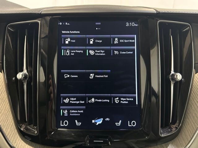 2018 Volvo XC60 Hybrid T8 Inscription